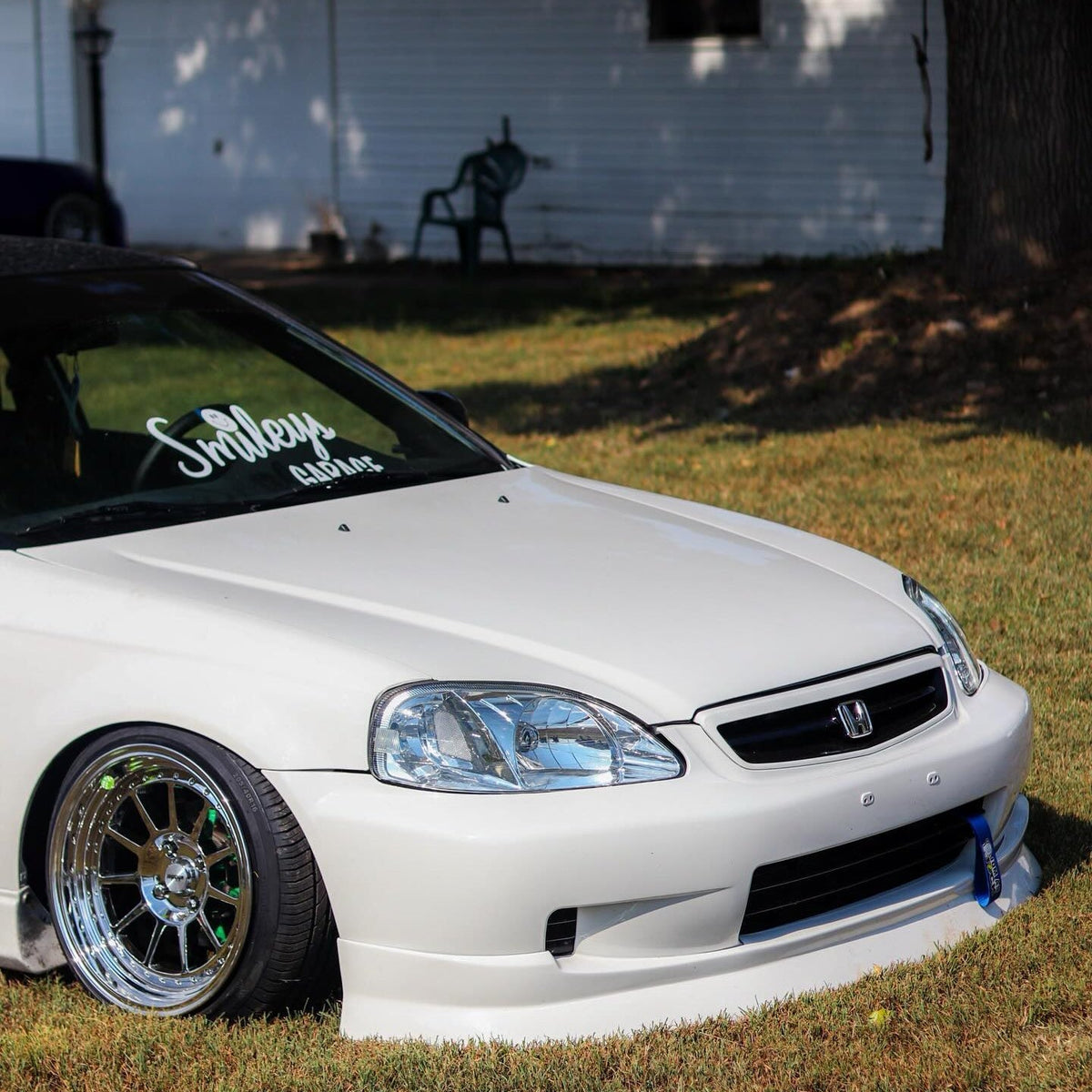 Whistler SK11 Chrome wheels on a car