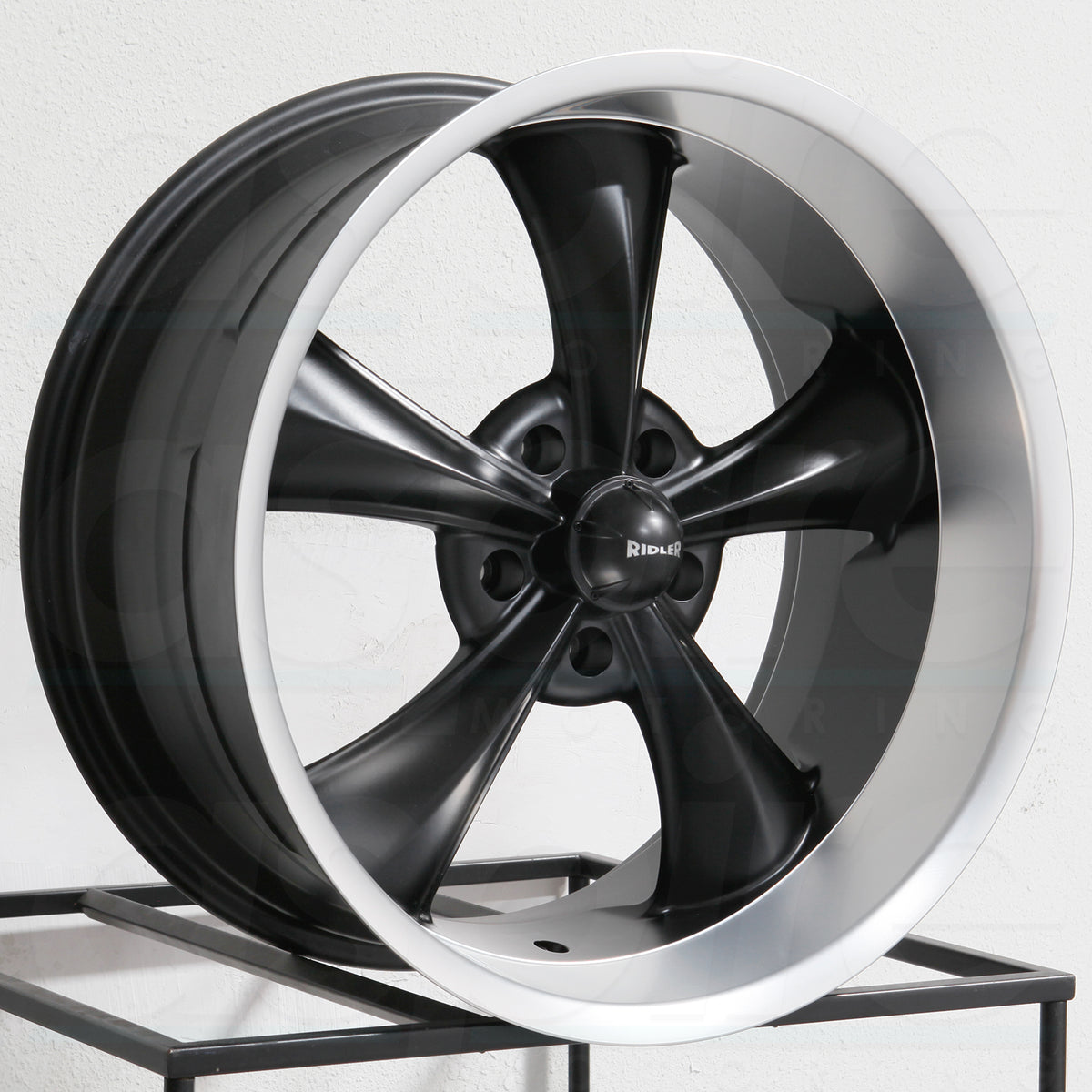 Ridler Wheels 695 Black Machined Lip