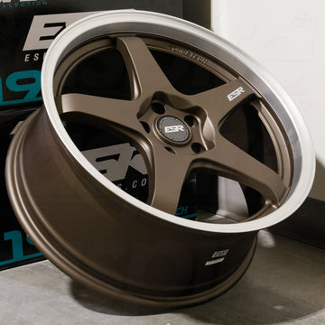ESR Wheels AP5 Silver