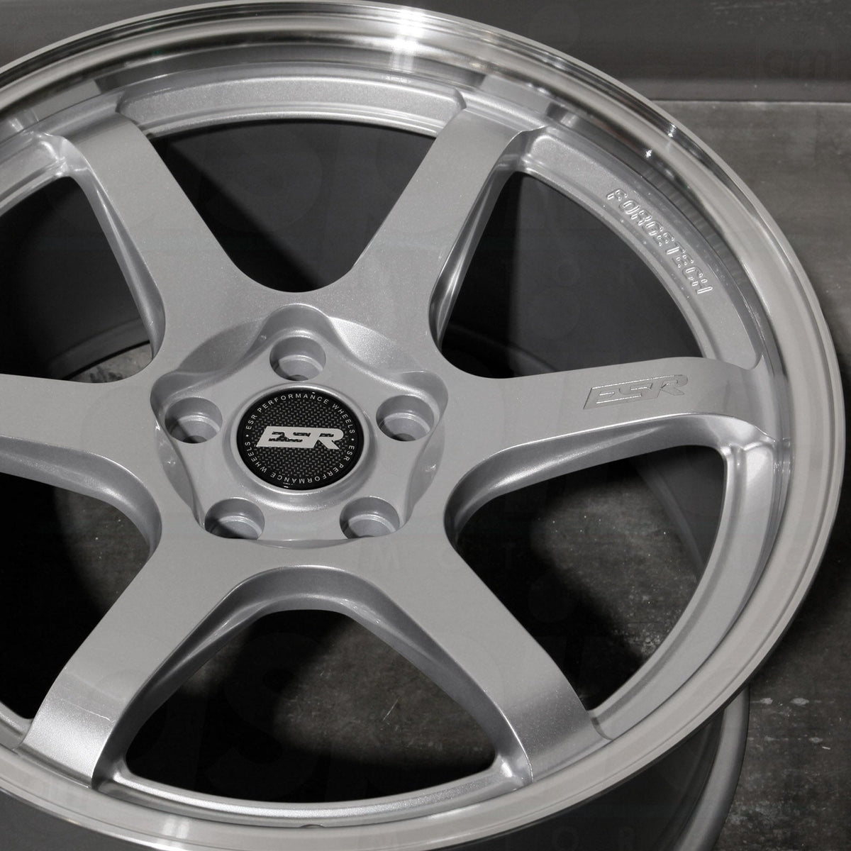 ESR Wheels AP6 Silver