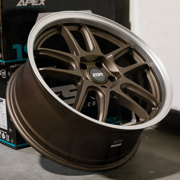 ESR Wheels AP8 Silver