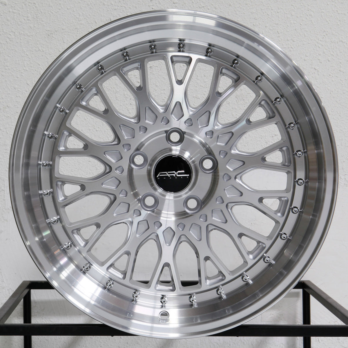 Vors AR1 18x8.5 Silver Machined wheel - front view