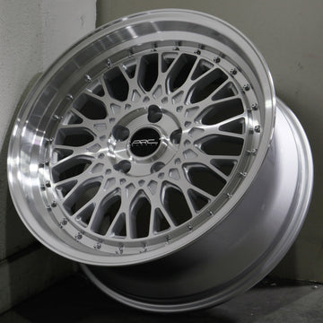 Vors AR1 18x8.5 Silver Machined wheel - angled view