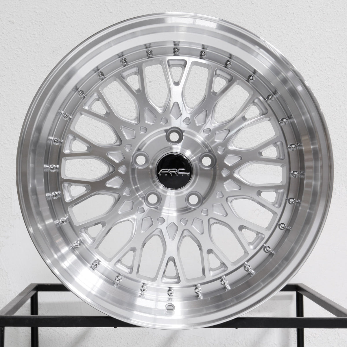 Vors AR1 18x9.5 Silver Machined wheel - front view