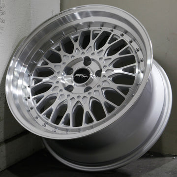 Vors AR1 18x9.5 Silver Machined wheel - angled view