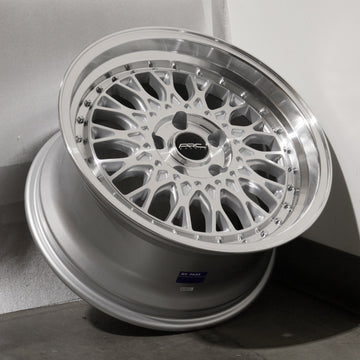 Vors AR1 17x8.5 Silver Machined wheel - angled view