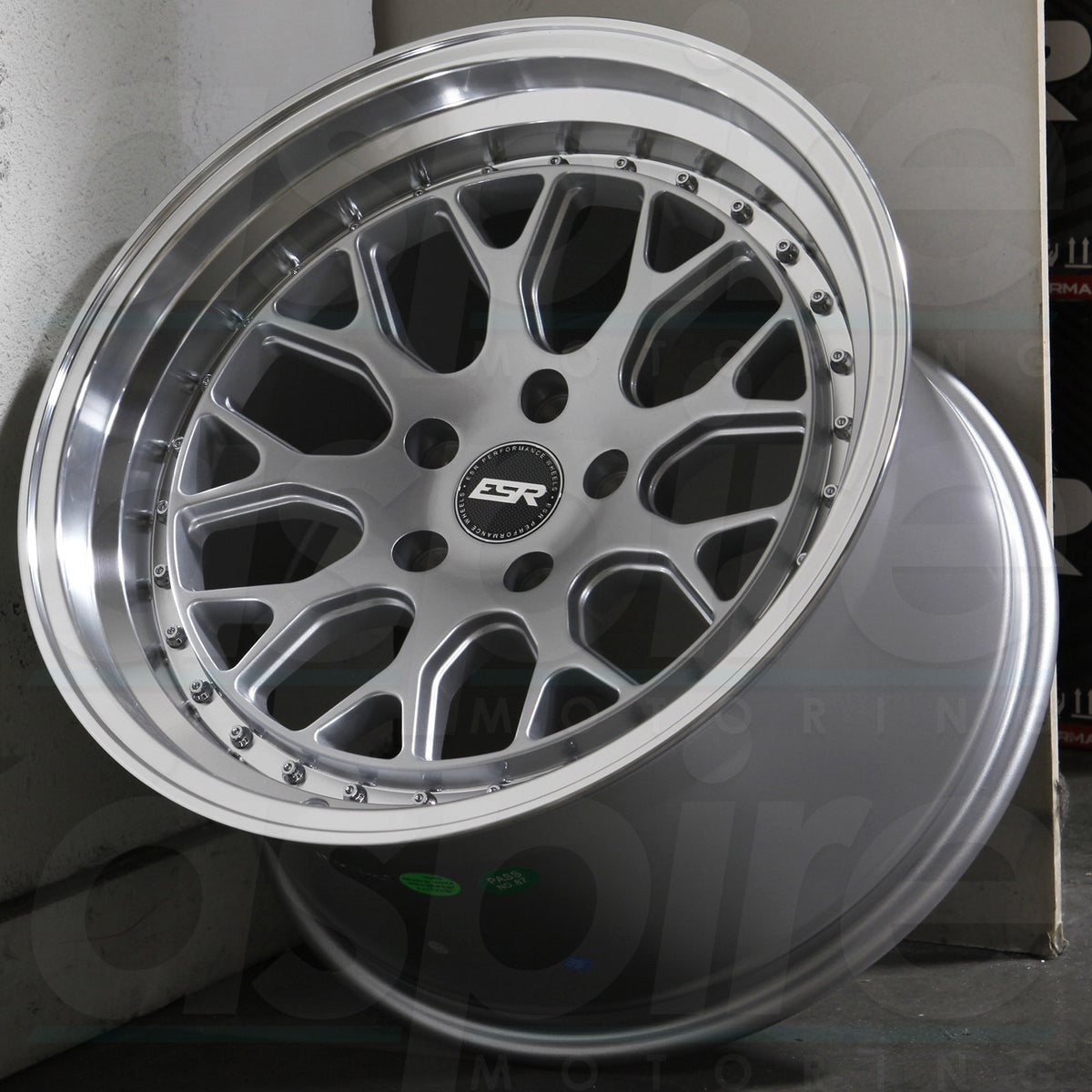 ESR Wheels CS01 Hyper Silver