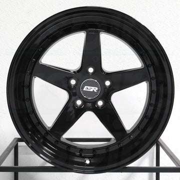 ESR Wheels CS05 Gloss Black