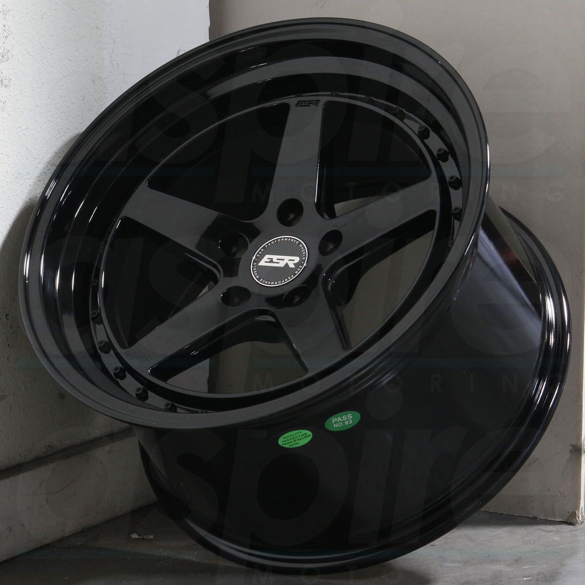 ESR Wheels CS05 Gloss Black