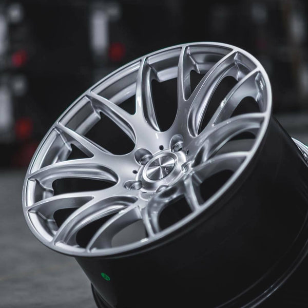 ESR Wheels SR12 Hyper Silver