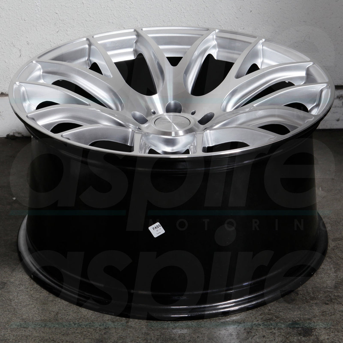 ESR Wheels SR12 Hyper Silver