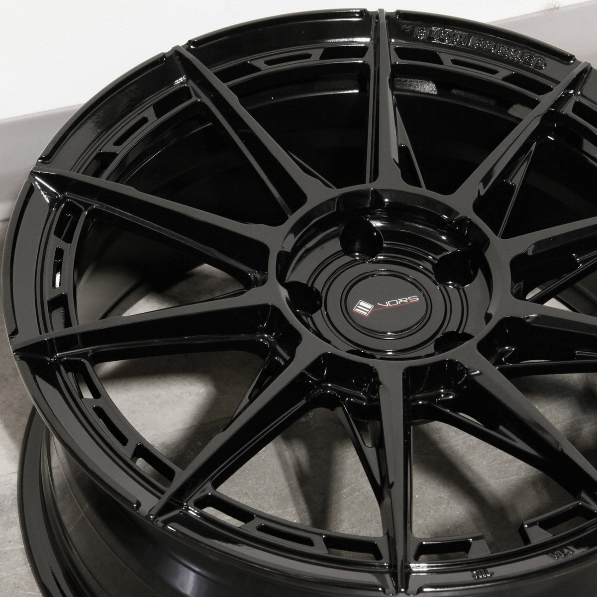 Vors Wheels LT55 Black