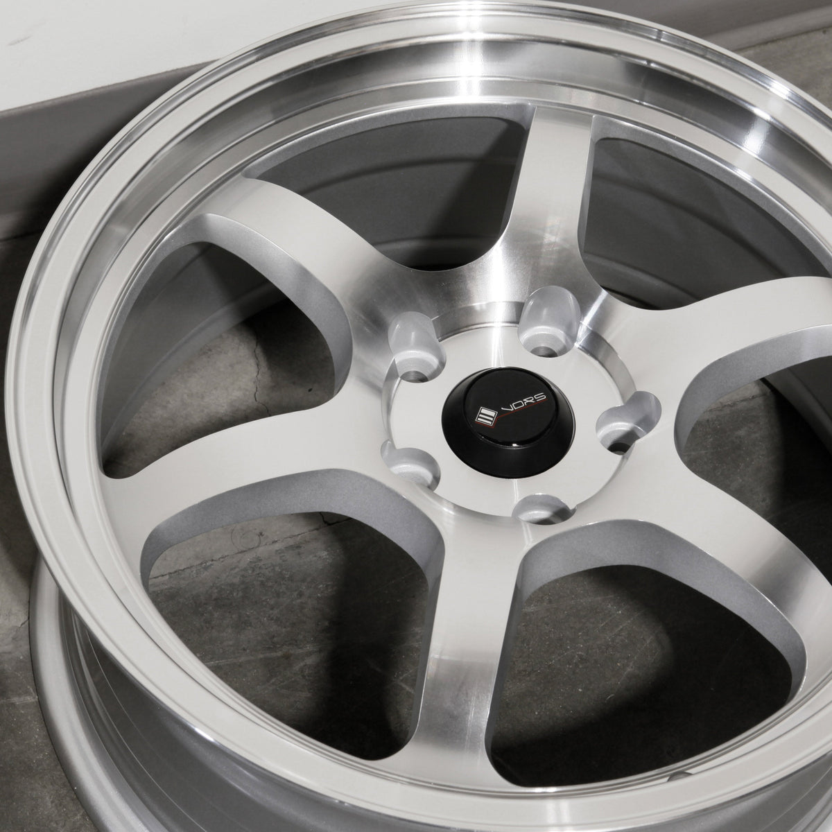 Vors Wheels LT61 Silver Machined