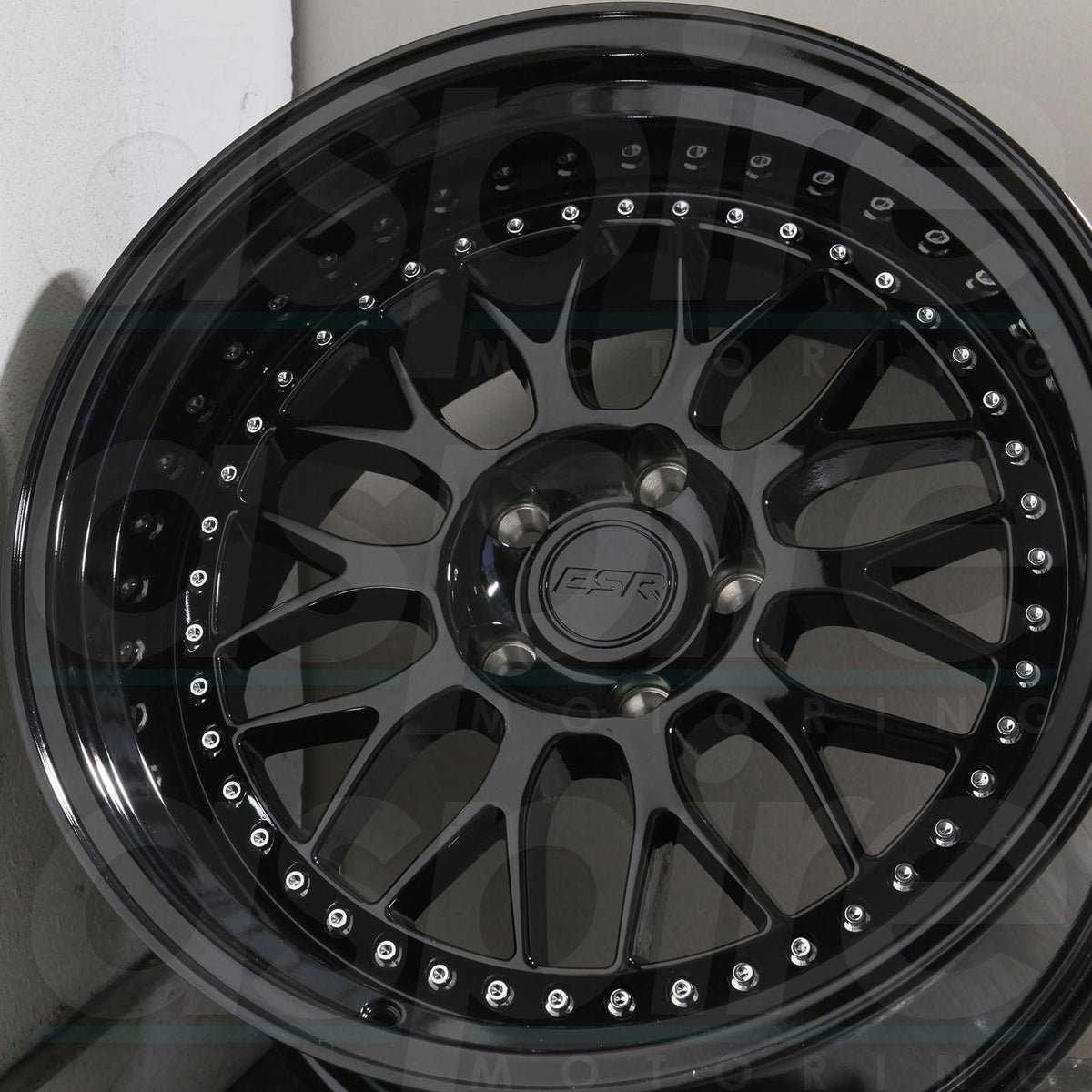 ESR Wheels SR01 Gloss Black
