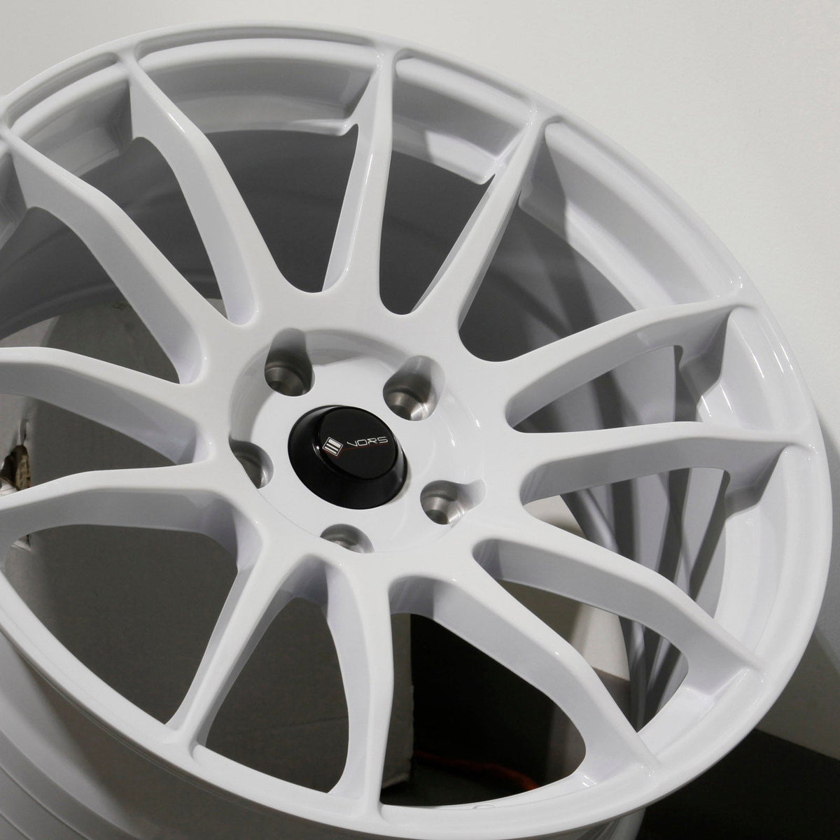Vors Wheels TR10 White