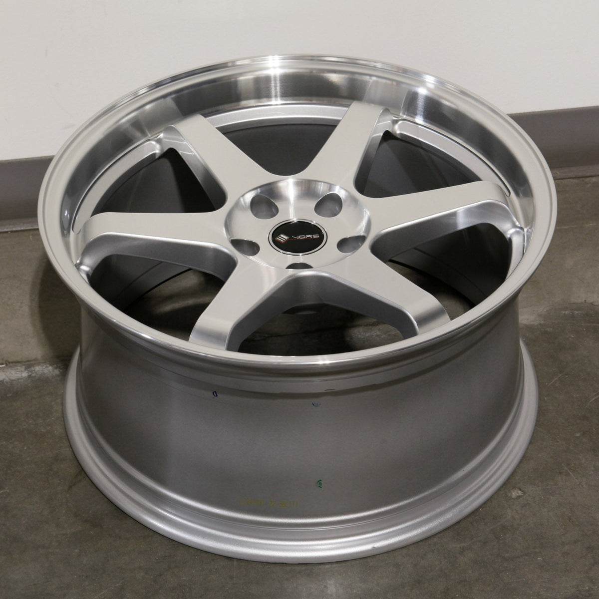 Vors Wheels TR37 Silver Machined