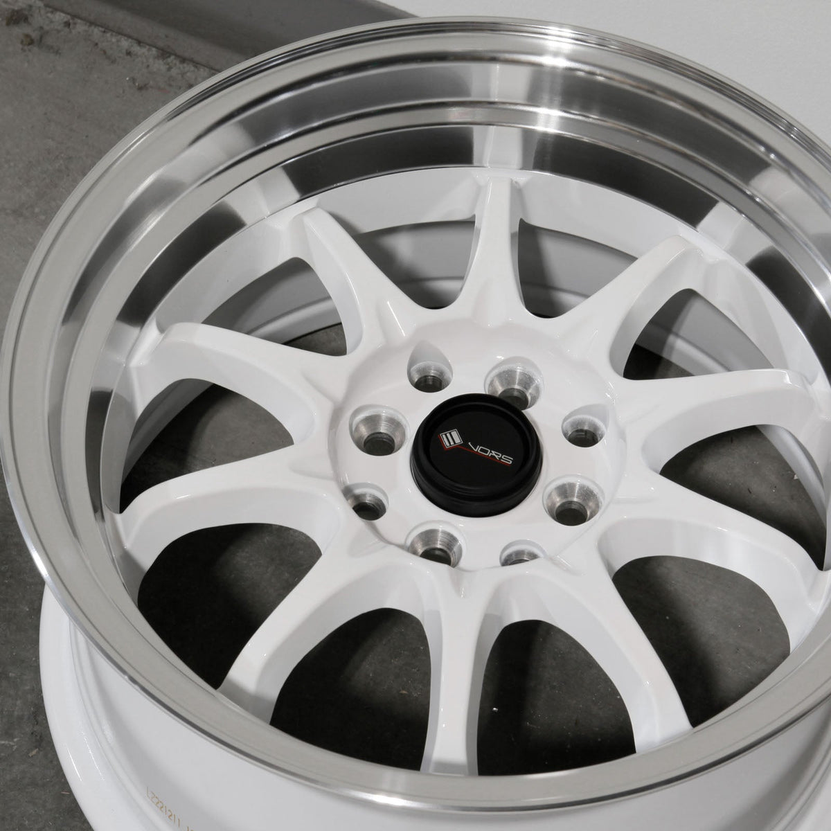 Vors Wheels TR3 White