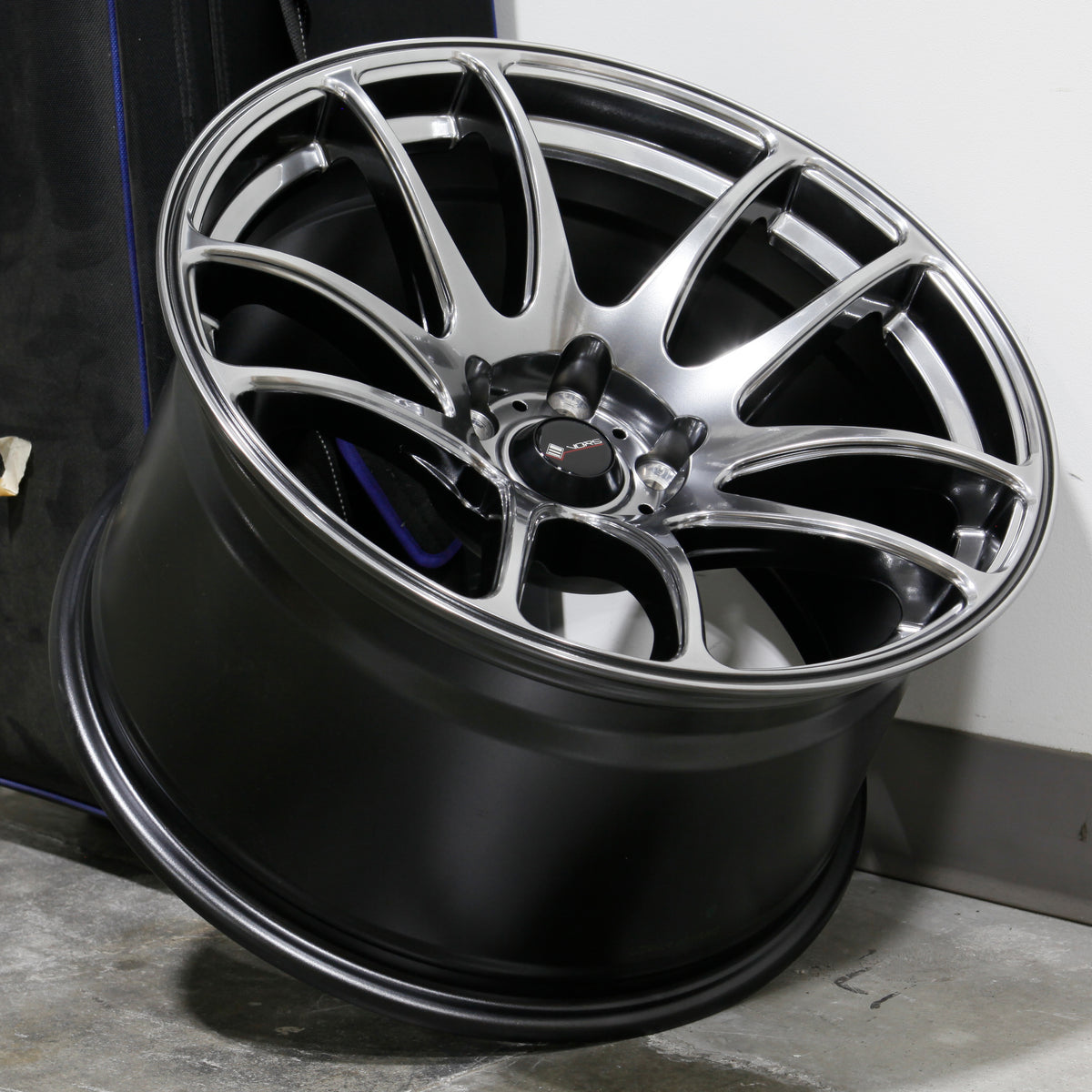 Vors Wheels TR4 Hyper Black