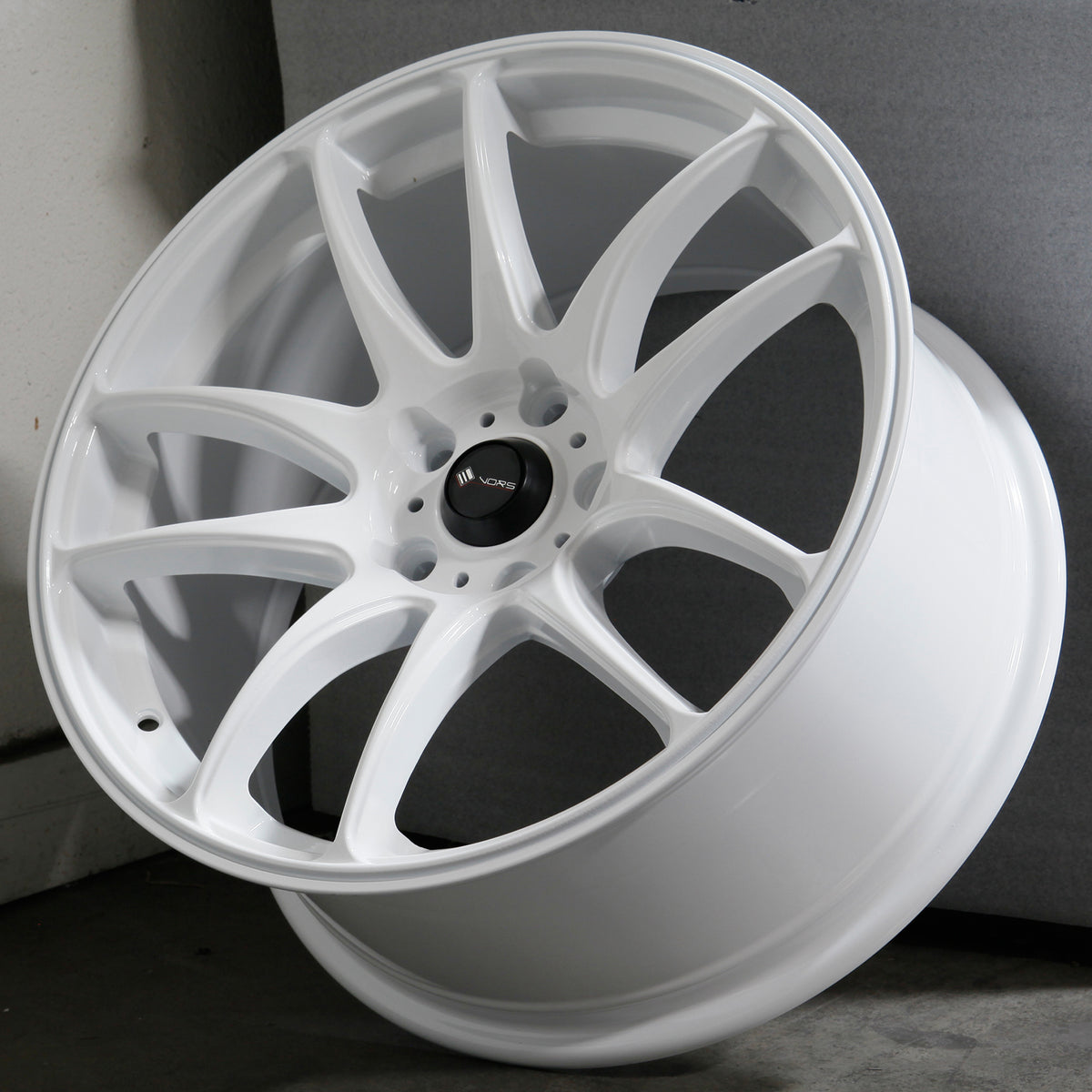 Vors Wheels TR4 White