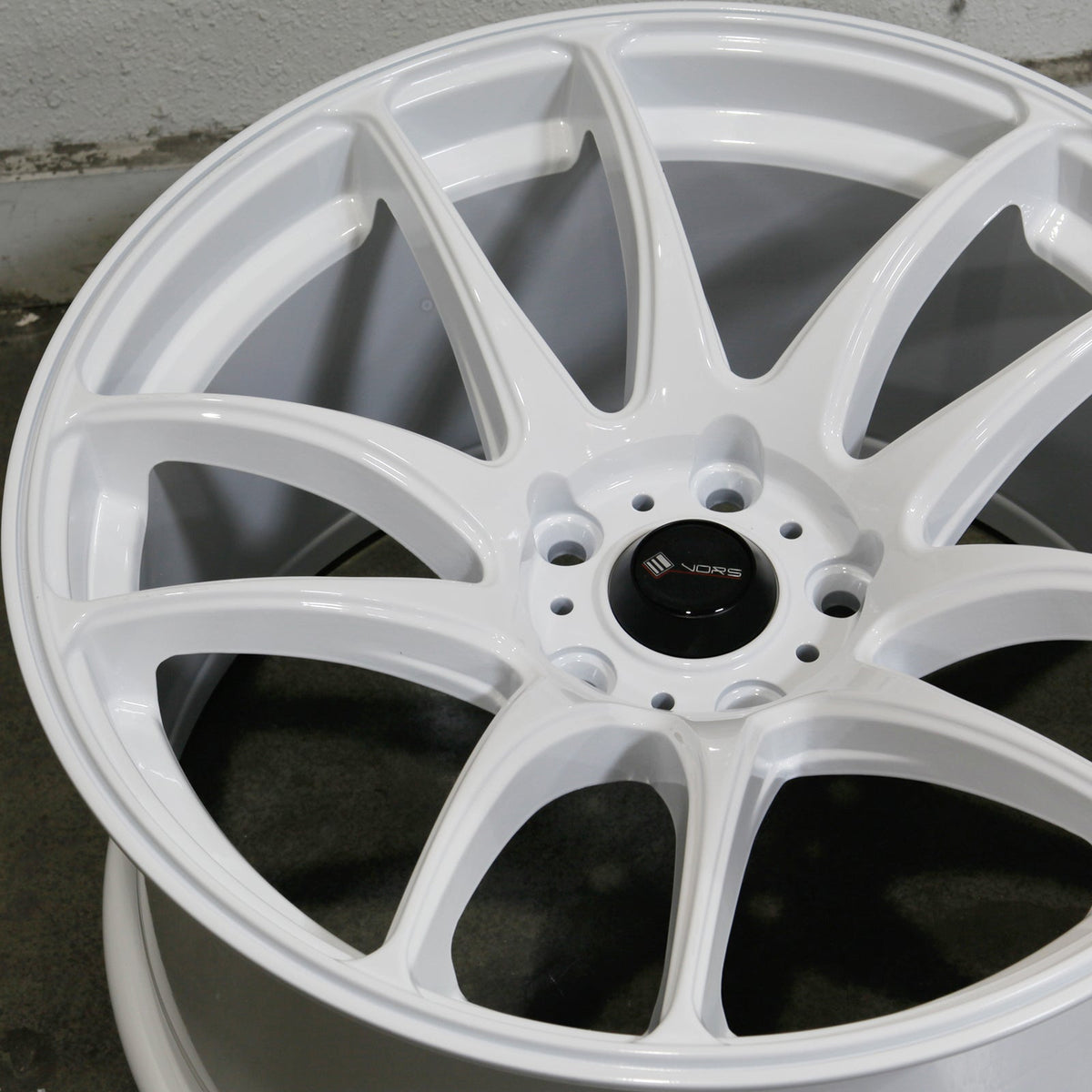 Vors Wheels TR4 White