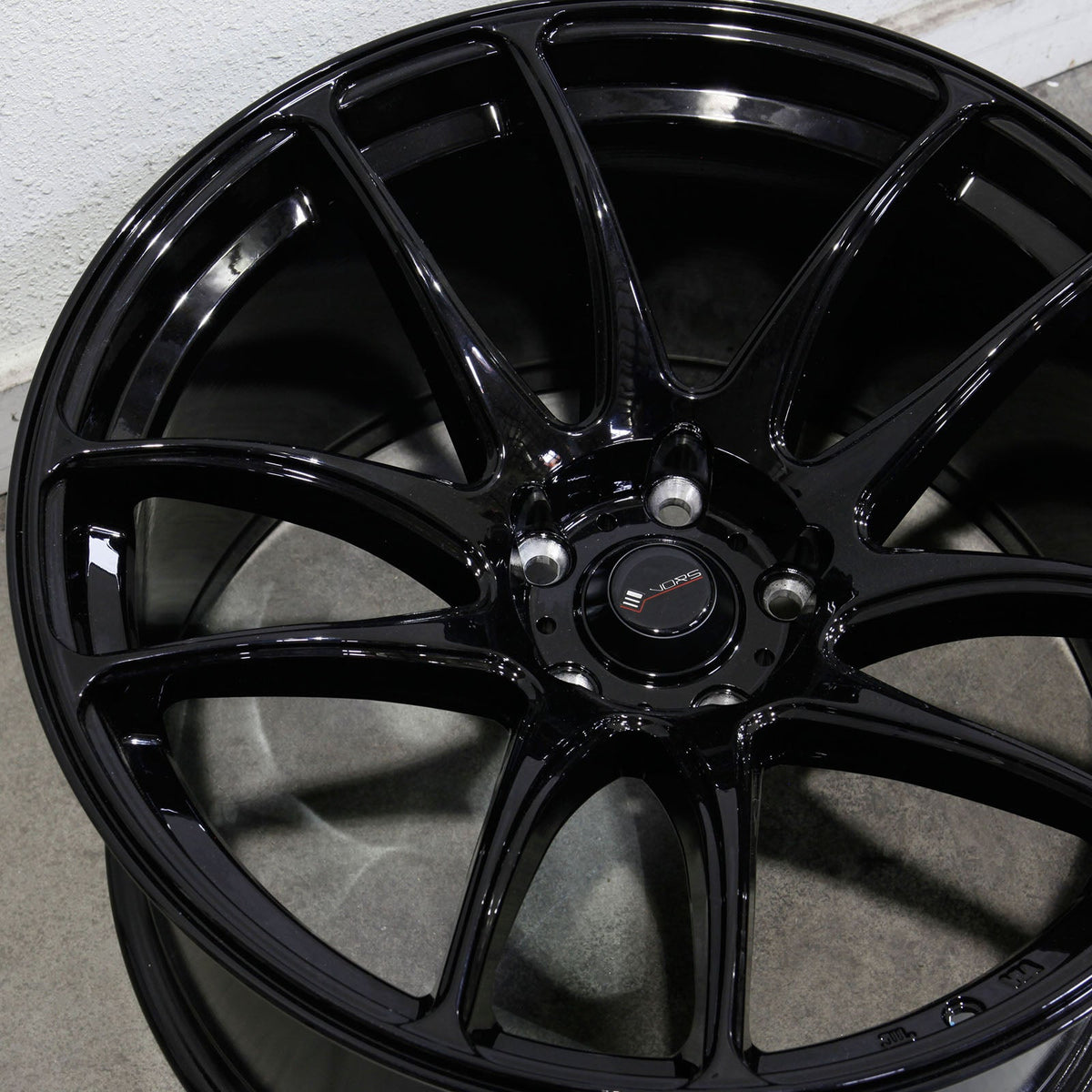 Vors Wheels TR4 Black