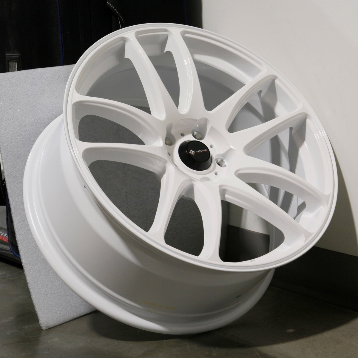 Vors Wheels TR4 White