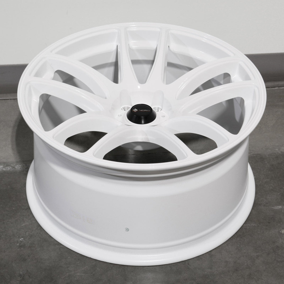 Vors Wheels TR4 White
