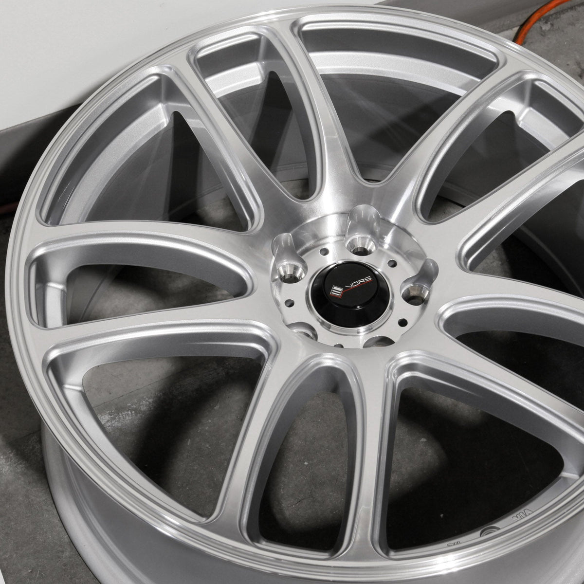 Vors Wheels TR4 Silver Machined