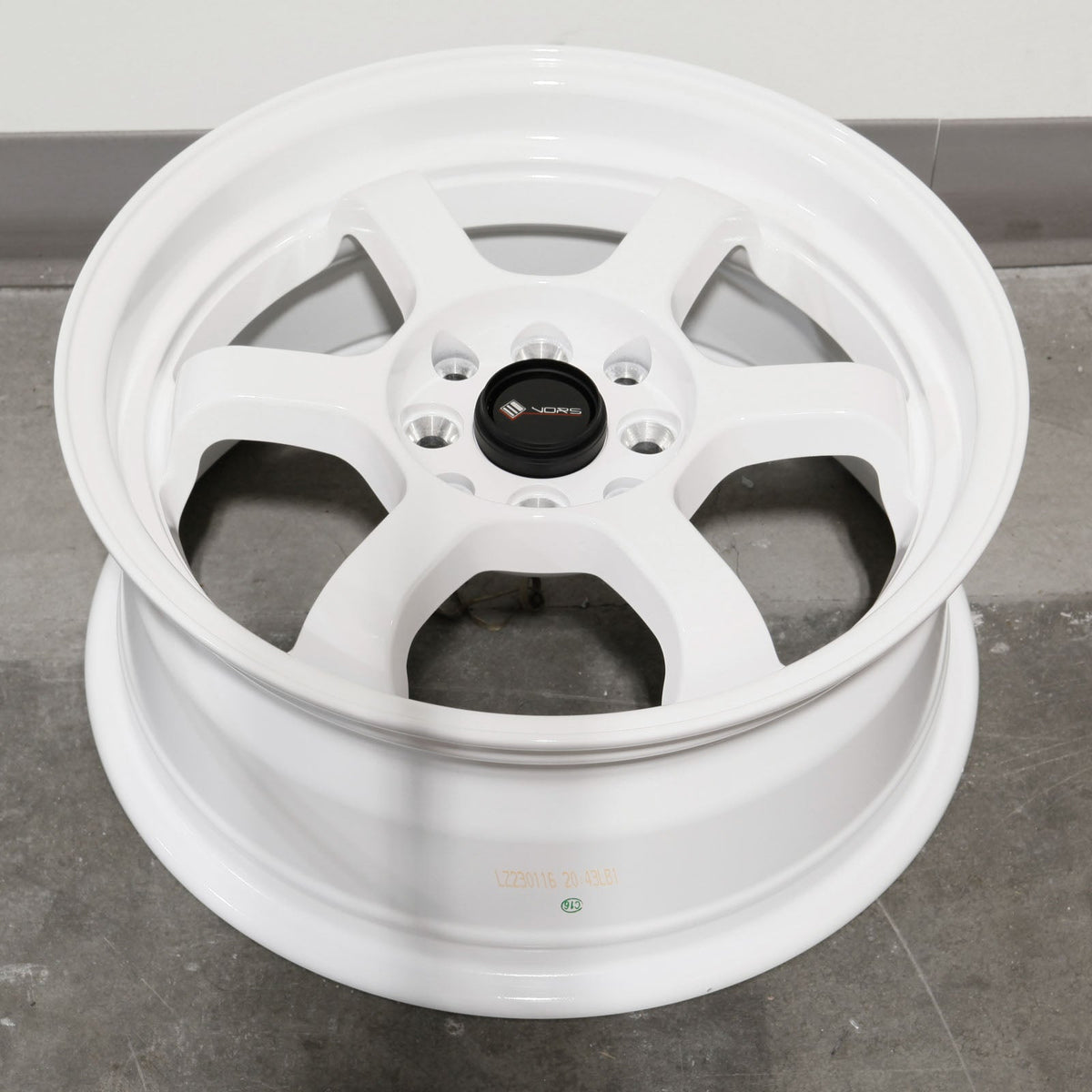 Vors Wheels TR7 White
