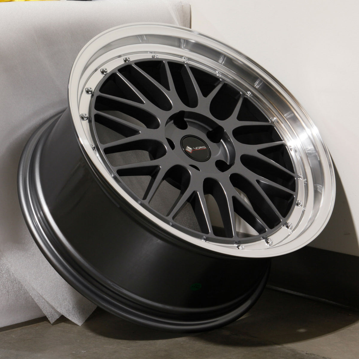 Vors Wheels VR8 Hyper Black