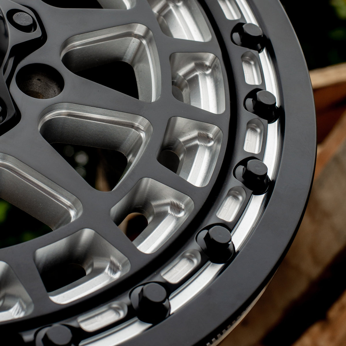 Metal FX Wheels Outlaw 6R Beadlock Satin Black Contrast Cut