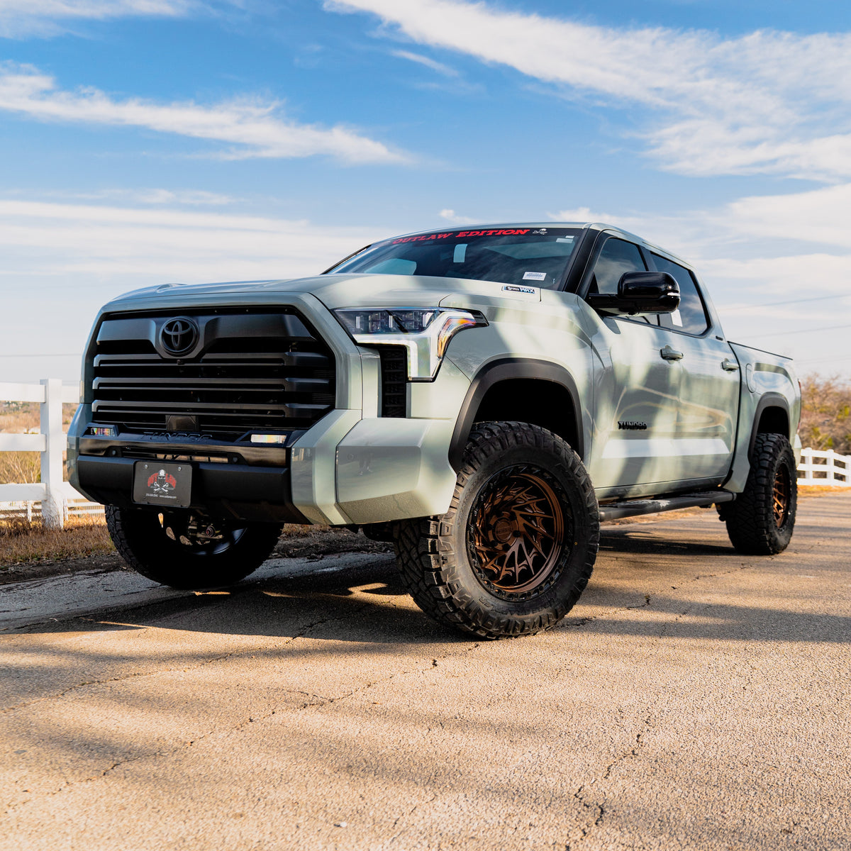 Metal FX Wheels Typhoon Truck Smoked Bronze Center Gloss Black Lip