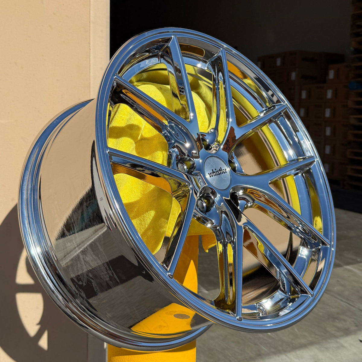 Whistler S5 Chrome wheel
