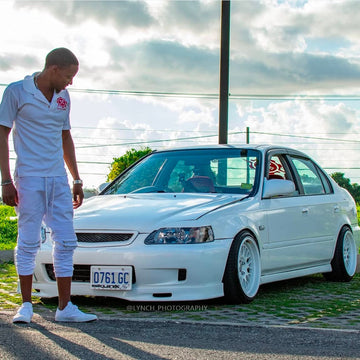 Whistler SK1 Full Gloss White wheels on a car